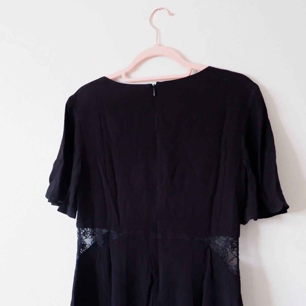 THIRD FORM LOOK IN LACE T DRESS - Picture 6 of 6